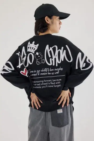 특가 블랙 BRIDGE BEAR 맨투맨 상의는 할인 대상 상품입니다!