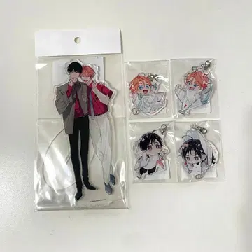 소꿉친구는 참을 수 없어 모모세 안 아크릴 스탠드 아크릴 참 세트