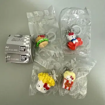 헬로키티 아메리칸 디자인 메지루시 액세서리 세미 컴프