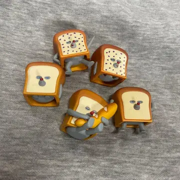 빵도둑 피규어 가챠가챠