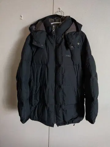 FIRST DOWN 후드 부착 다운 자켓