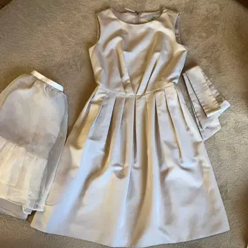 M-PREMIER 엠프리미어 원피스 슬리브리스