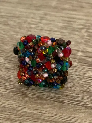 Nichi. 비즈 반지