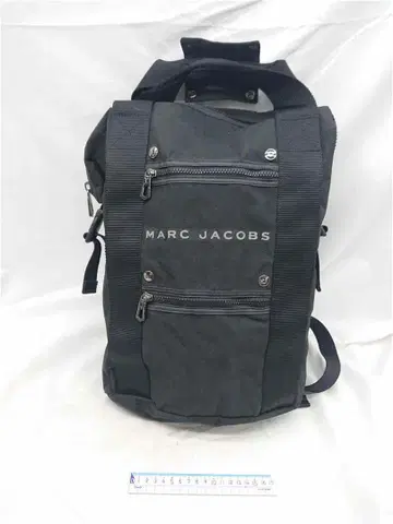 마크제이콥스 나일론 백팩 블랙 계열 남성용