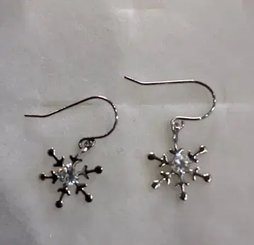 K10WG 눈꽃 결정 디자인 집시 귀걸이