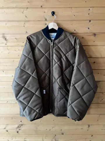 DICKSON 퀼팅 자켓 L 사이즈 브라운