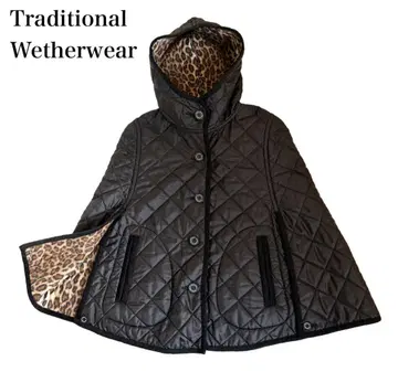 컨디션 최상 트래디셔널 웨더웨어 퀼팅 케이프 레오파드 무늬