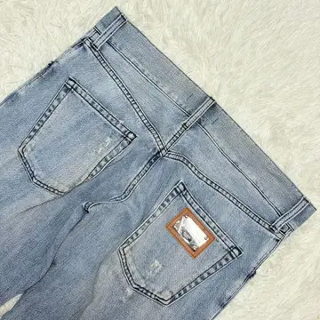 새상품급 레어 L 돌체앤가바나 로고 플레이트 데님 팬츠 데미지 가공