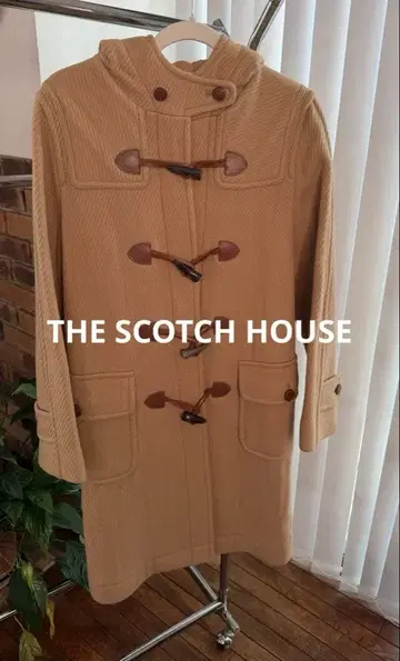 THE SCOTCH HOUSE 베이지 더플 코트