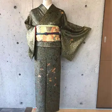 순수 실크 반짝이는 호몬기 이중 기모노 금실