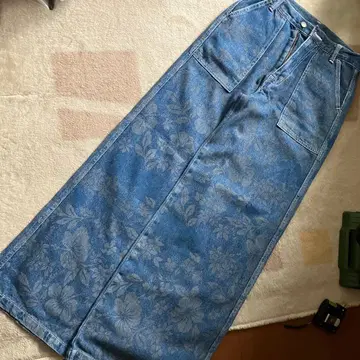 RYU SPORTS 꽃무늬 데님 팬츠