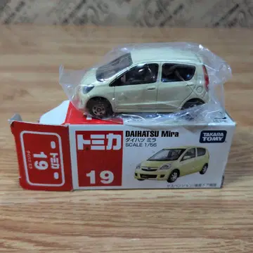 토미카 NO. 19 다이하츠 미라