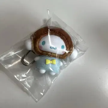 산리오 치비토모 시크릿 키링 화과자 시나모롤