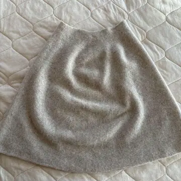 세실리 텔레 폰초 새상품급