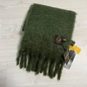 택 포함 새상품 만타스 에스칼라이 올리브 그린 머플러 F