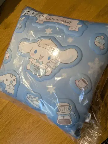 시나모롤 시나몬 롤 뽑기 제일복권 리프 쿠션 뽑기