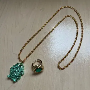 라이온 펜던트와 반지 세트