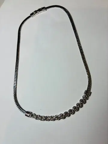 스와로브스키 목걸이