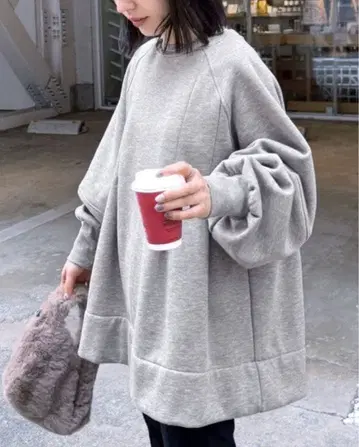 reca 속기모 턱 A라인 맨투맨 풀오버