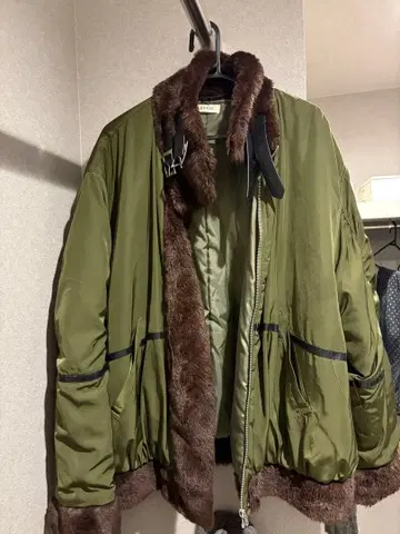 EVRIS 퍼 후드 MA-1 자켓 올리브 그린