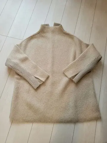 LE PHIL 모헤어 혼방 긴팔 콤비 니트