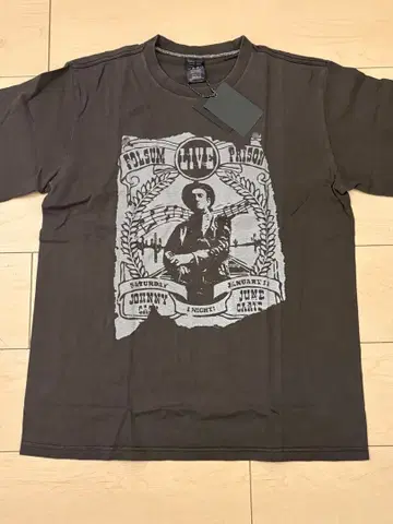 넘버나인 ABOUT A BOY Johnny Cash 티셔츠