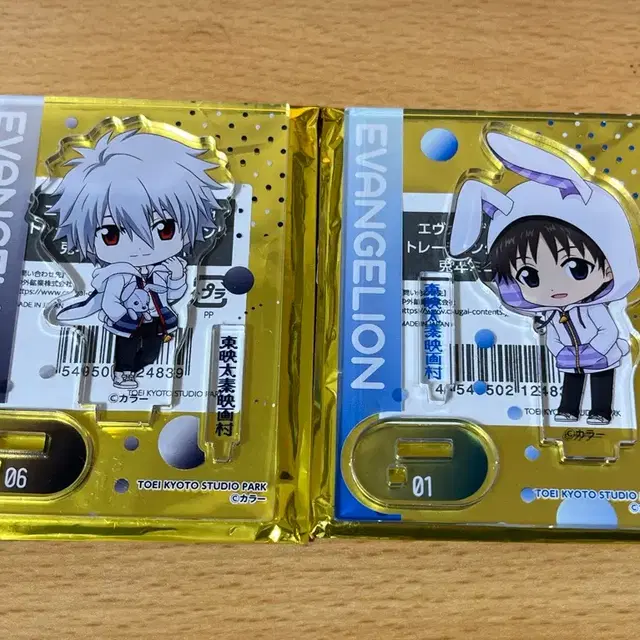 에반게리온 교토기지 트레이딩아크릴스탠드 토끼 해 미니캐릭터 카오루 신지