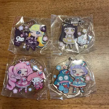 비밀의 아이프리 산리오 가챠