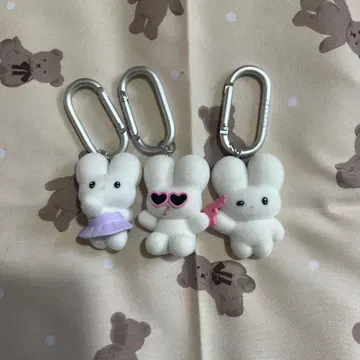 beco+81 엉덩이 귀 토끼 플로키 마스코트