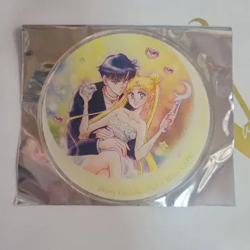 세일러문 카페 2025년 이후 아크릴 코스터 키 비주얼 옐로우 컬러