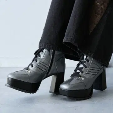 [ L 사이즈/HARE ] 스니커즈 청키 부츠