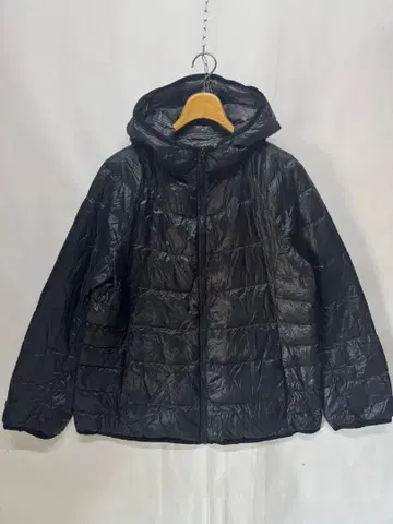 유니클로 울트라 라이트 다운 후디 집업 XL