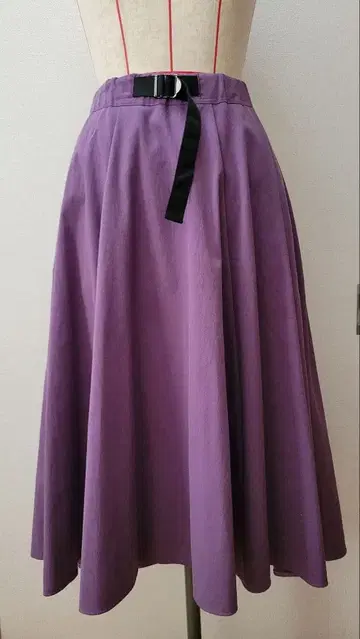 에포카 EPOCA 불규칙 밑단 플레어 스커트