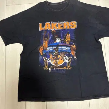 LAKERS 그래픽 T셔츠 블랙