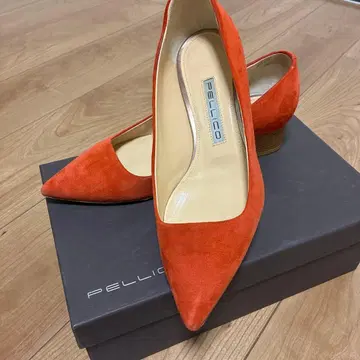 PELLICO 오렌지 스웨이드 펌프스