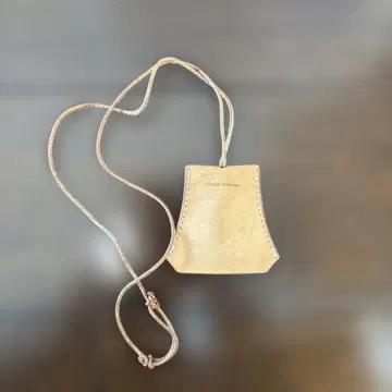 Hender Schema 키 넥 홀더