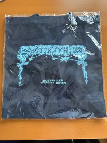 TWS 24/7:WITH:US IN JAPAN 토트백 공식