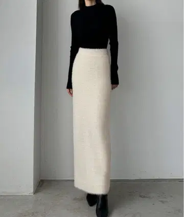 Louere 샤기 니트 펜슬 스커트 미사용 새상품