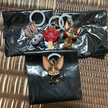 주토피아 메지루시 액세서리 4개 세트