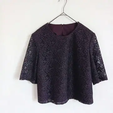 새상품급 크롭 반팔 레이스 풀오버 엘레강트 경사 보라색