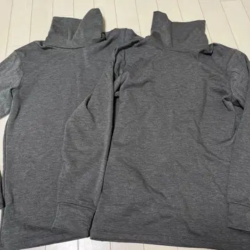 [ 2개 ] 유니클로 울트라 웜 히트텍 남성용 터틀넥 S 사이즈 그레이