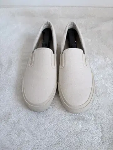 화이트 슬립온
