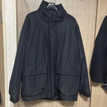 블랙 다운 자켓