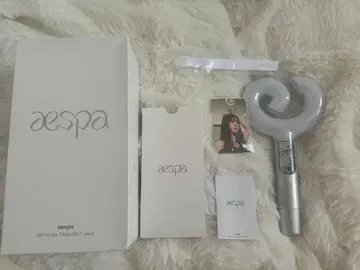aespa OFFICIAL FANLIGHT V2 트레이딩 카드 포함