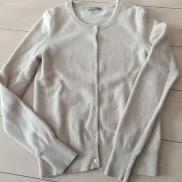 새상품급 유니클로 캐시미어 100 베이지 가디건 S