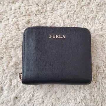[ FURLA ] 블랙 가죽 접이식 지갑