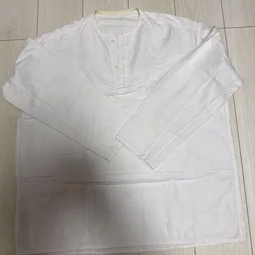 소련 쓰리 핑크 셔츠