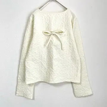 N. 부클레 자카드 티셔츠 백 오픈 리본 포함 크림색 M