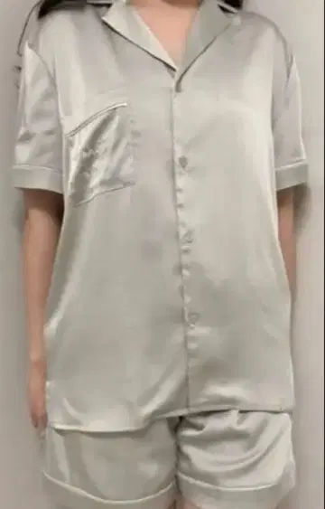 젤라또피케 컬러풀 새틴 셔츠 & 숏팬츠 SET