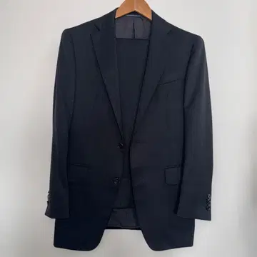 에스트네이션 블랙 수트